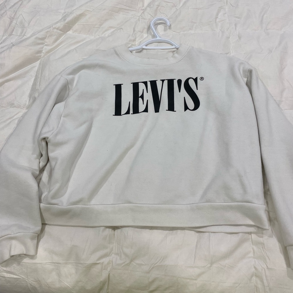 Levi’s cropped sweater